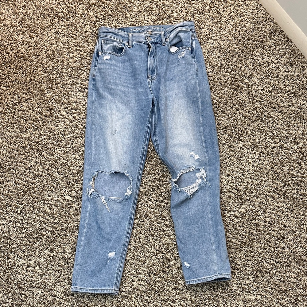American Eagle Outfitters Women's Light Blue Distressed Straight Leg Jeans